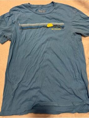 Columbia Light Blue Short-Sleeve Tee with Sunrise Graphic